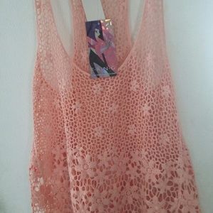 Fang lace tank